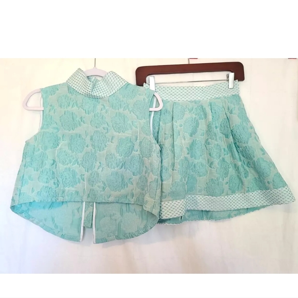 Buru Aqua Brocade Cropped Mod Top and Skirt - size XS